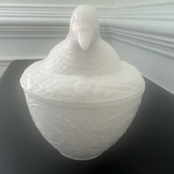 Vintage Avon milk glass duck trinket dish - Picture 6 of 6